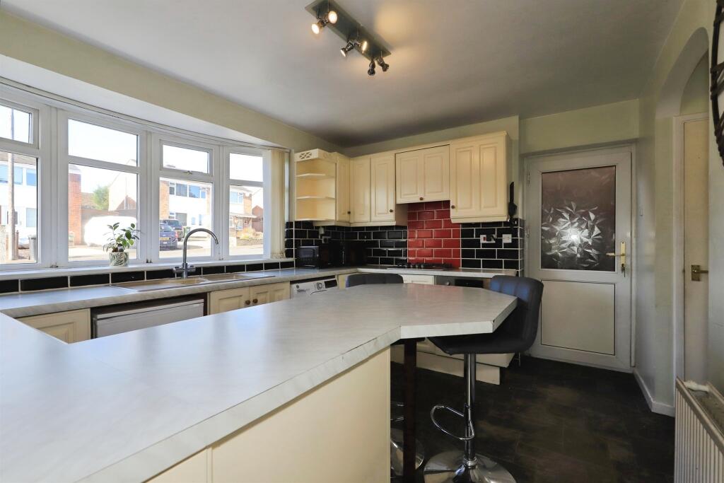 House in Dudley - View 4