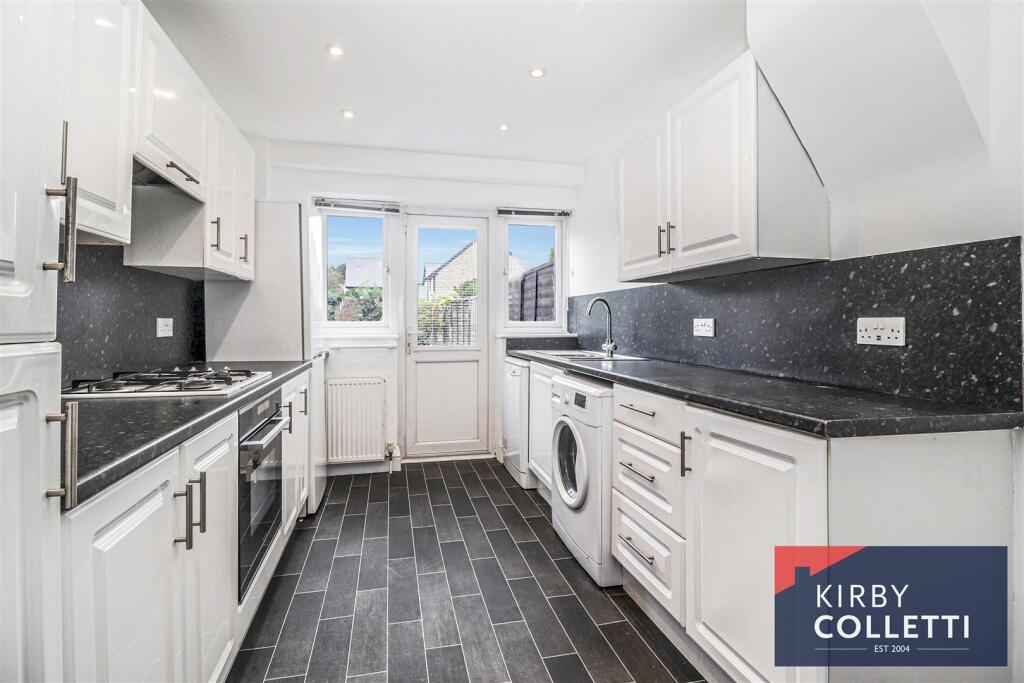 House in Enfield - View 2