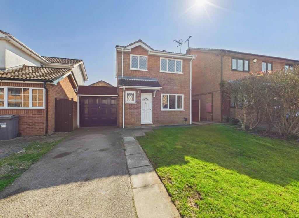 Main image of property: Albury Close, Luton