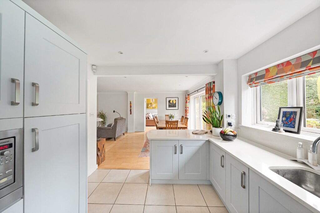 Additional image 6 of Douglas Road, Harpenden, Hertfordshire, AL5