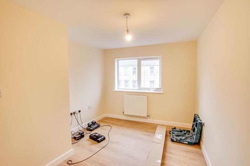 Wellsway, Bath - View 4