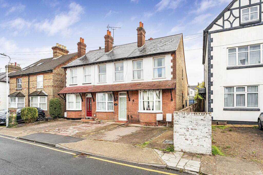 Lancaster Road, Uxbridge, Hillingdon photo 2