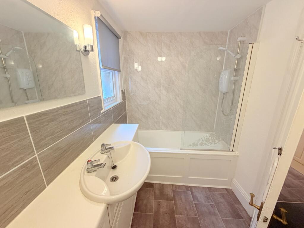 Apartment in St Leonards-on-Sea, West Marina - View 5