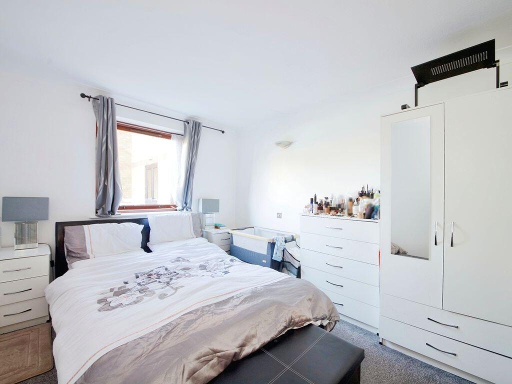 Woodbridge House,  Leytonstone E11 photo 4