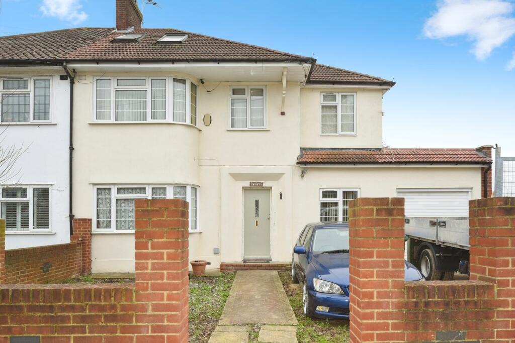 Main image of property: Zangwill Road, London, SE3