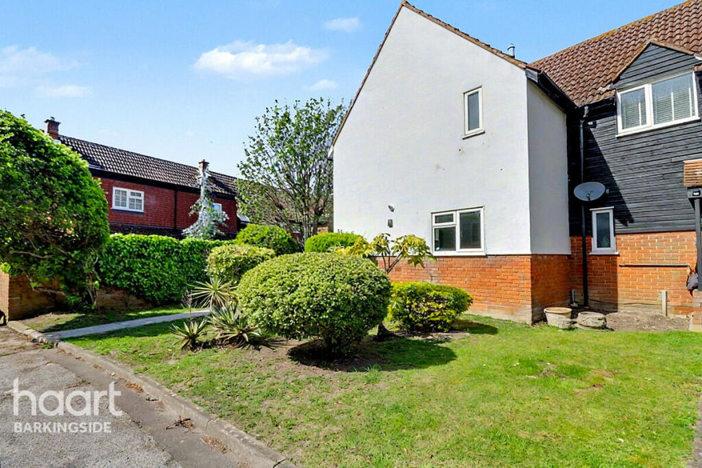 Main image of property: St Marys Way, Chigwell