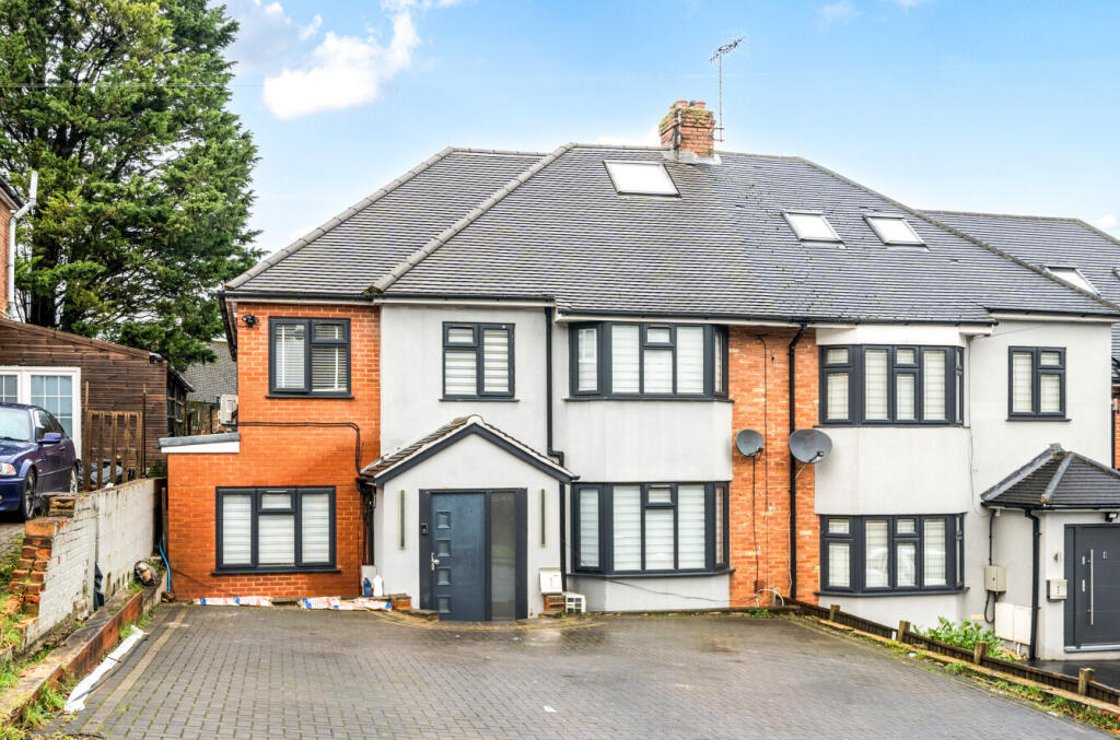 Main image of property: New Road Close, High Wycombe