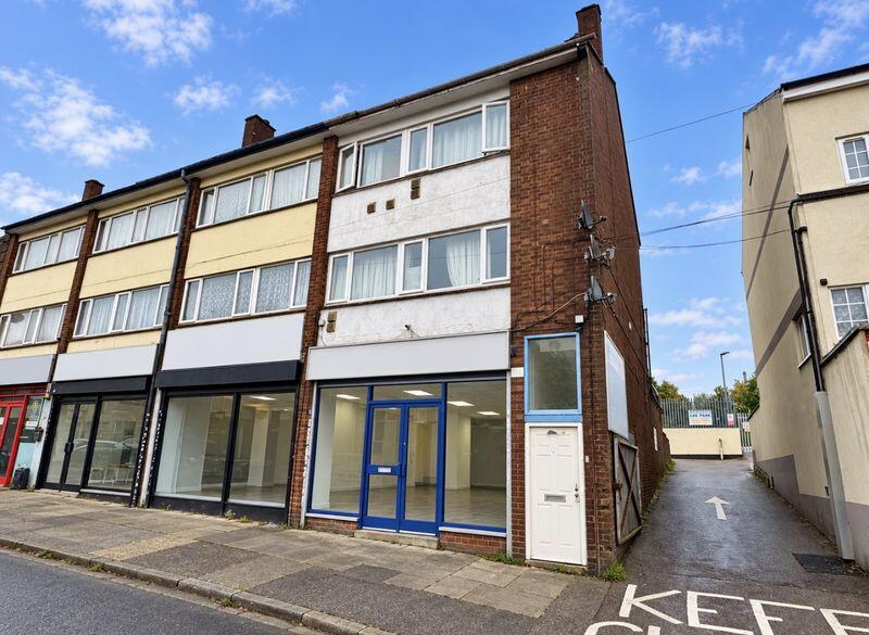 3-bed terraced on Leagrave Road, Luton, £650,000