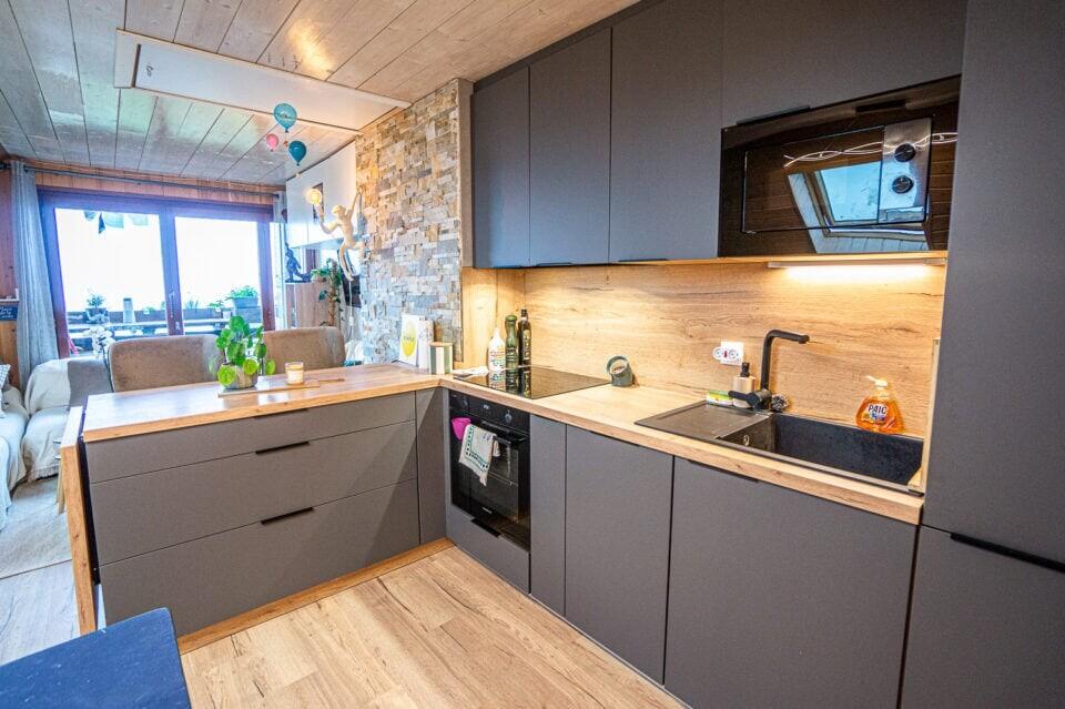 Main image of property: Thollon-les-Mémises, Haute-Savoie, Rhone Alps