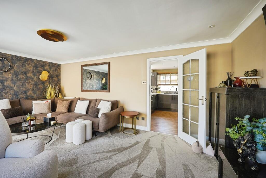 House in Tonbridge - View 4