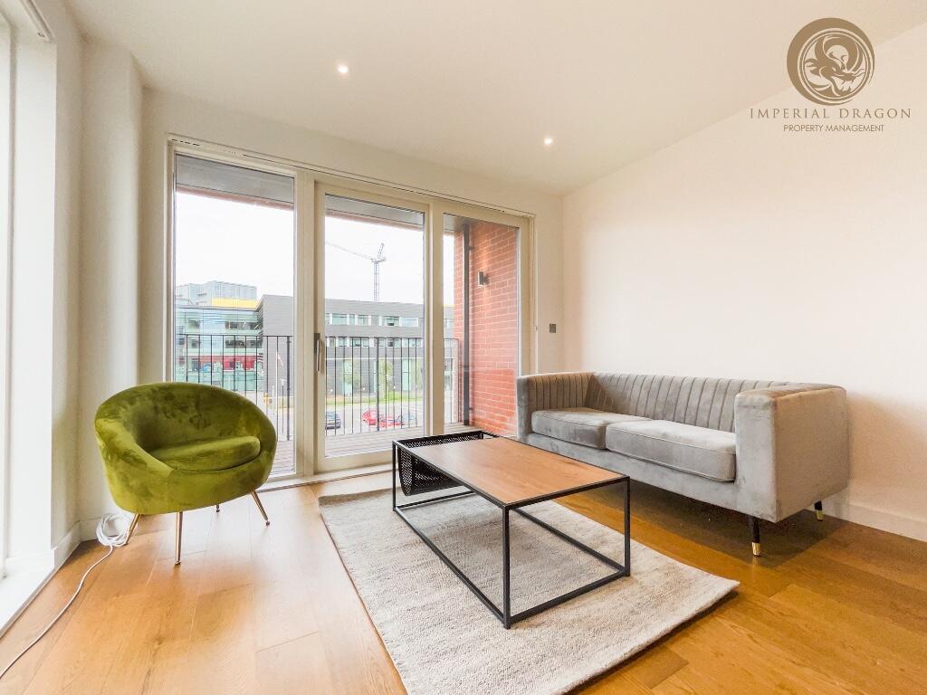 Main image of property: Lismore Boulevard, London, NW9