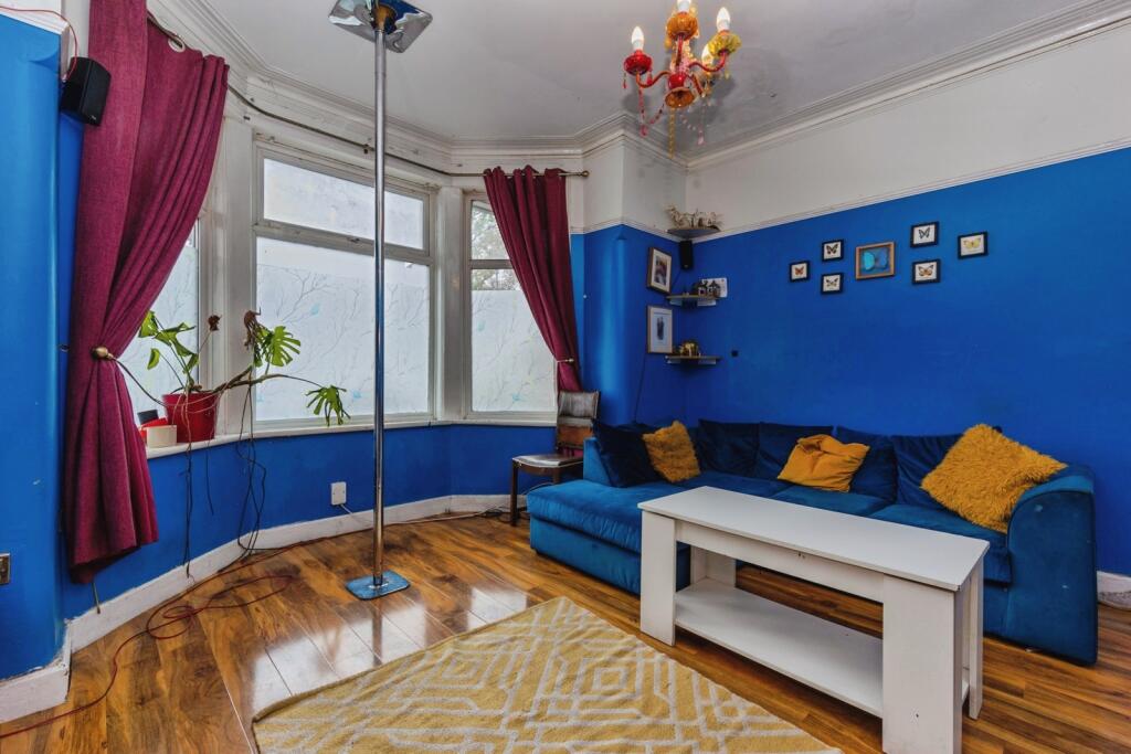House in Manchester, Greater Manchester - View 5