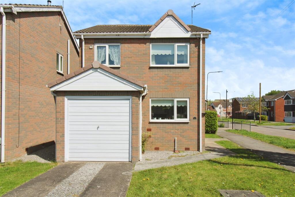 Main image of property: Oaktree Drive, Hull
