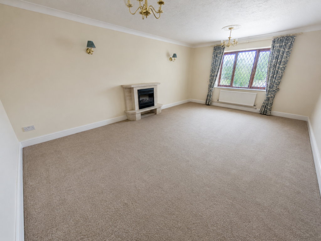 House in Llannon - View 2