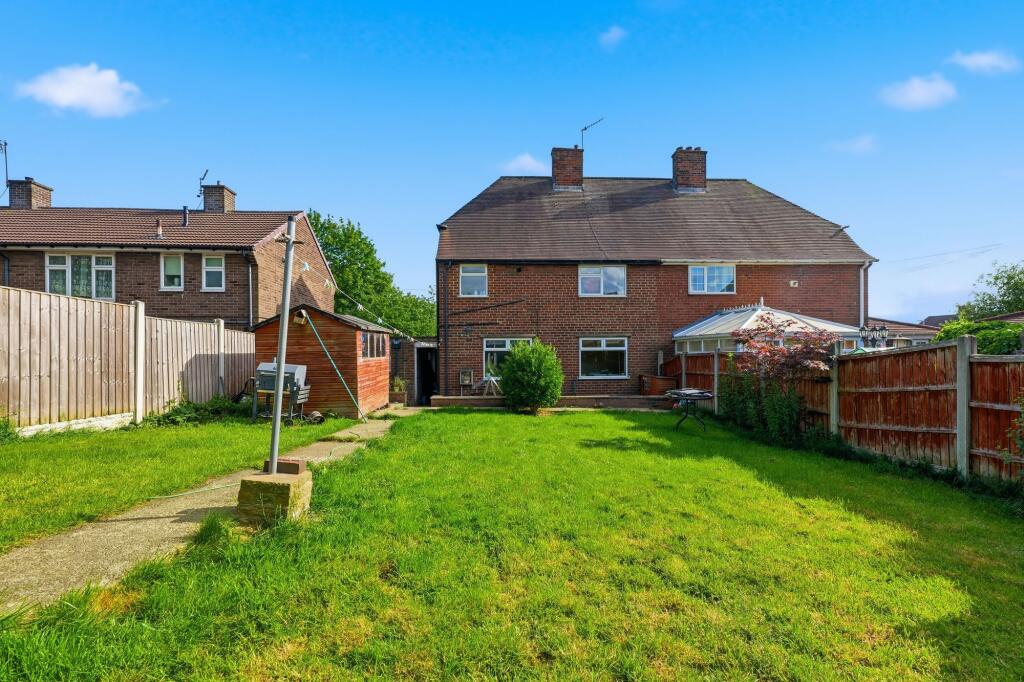 Wheeldon Crescent, Brimington, S43 photo 4