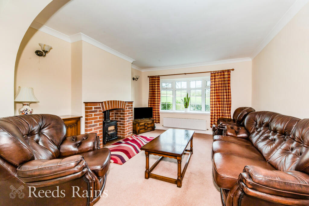 Mill Hayes Road, Knypersley, Stoke-on-Trent, Staffordshire, ST8 photo 4