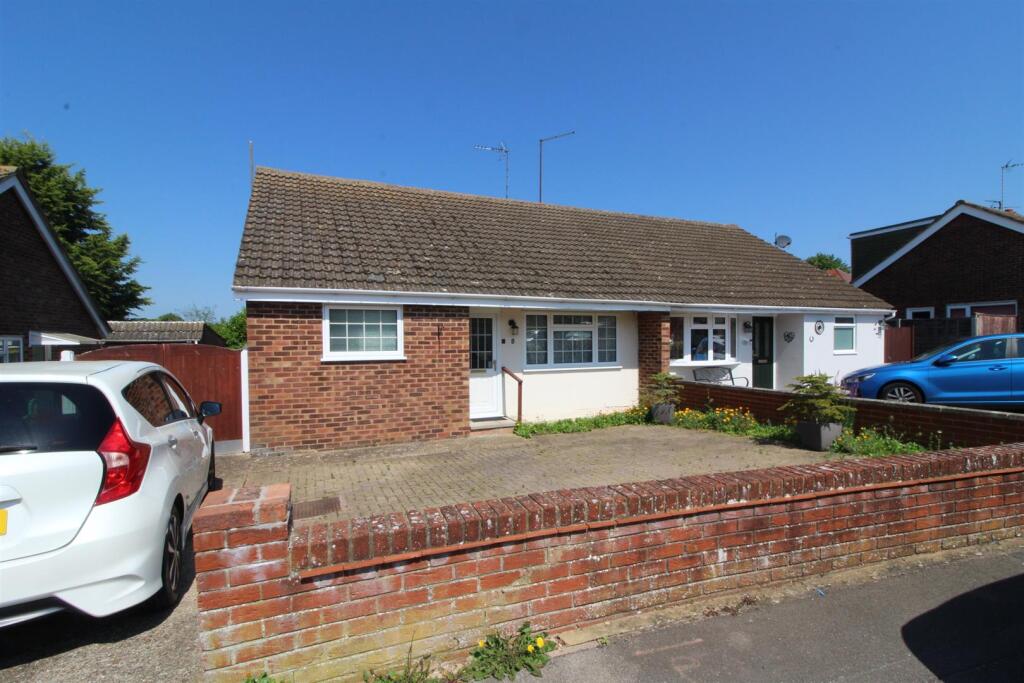 Main image of property: Goran Avenue, Stony Stratford, Milton Keynes, MK11 1HQ