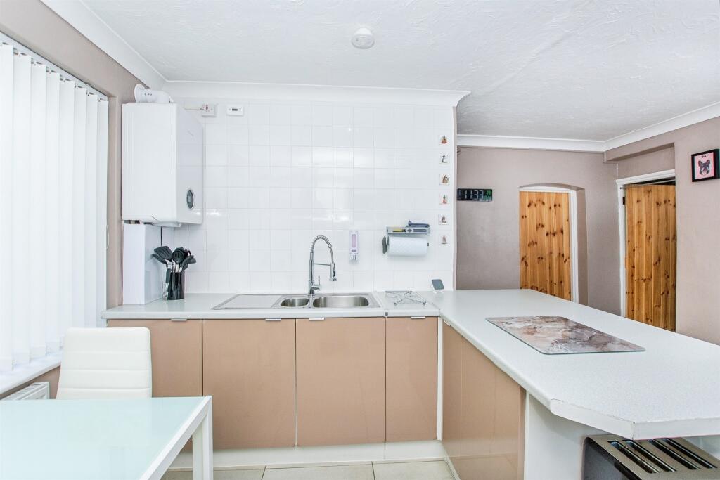 House in Spalding, Long Sutton - View 4