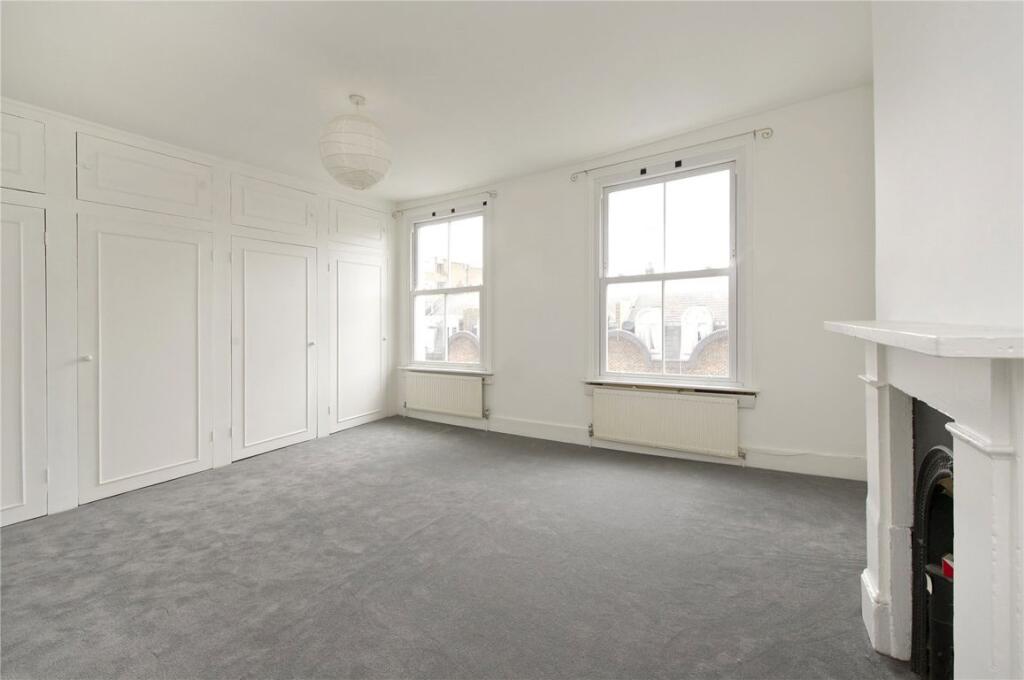 Apartment in London - View 5