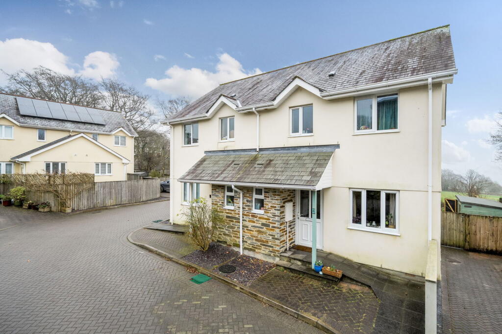 3-bed semi-detached on The Beeches, St. Anns Chapel, Gunnislake, PL18, £207,000