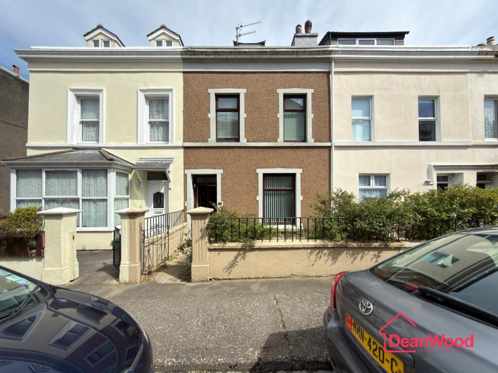 Main image of property: 15 Dalton Street, Douglas