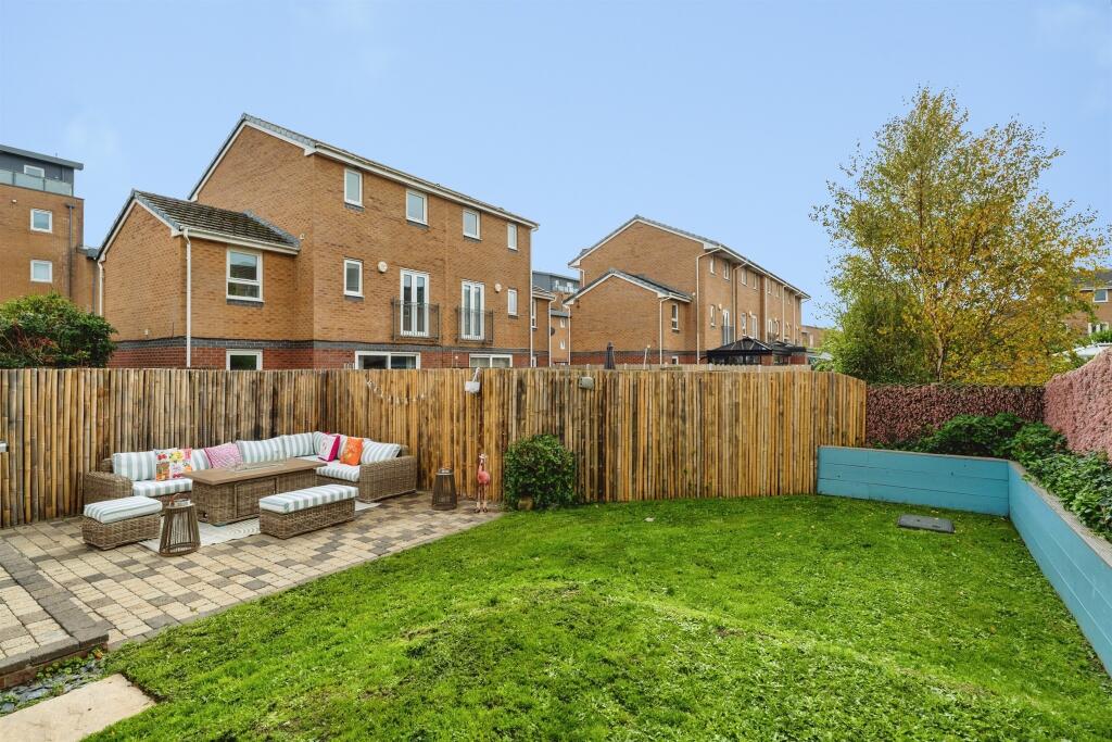 House in Llanelli - View 5