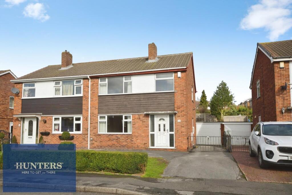 Langtree Avenue, Old Whittington, Chesterfield, S41 9HP photo 2