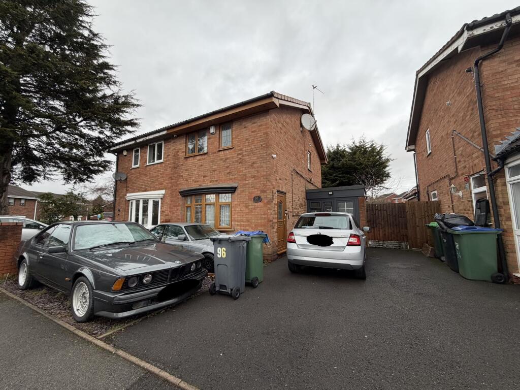 Main image of property: Macdonald Close, Tividale, OLDBURY