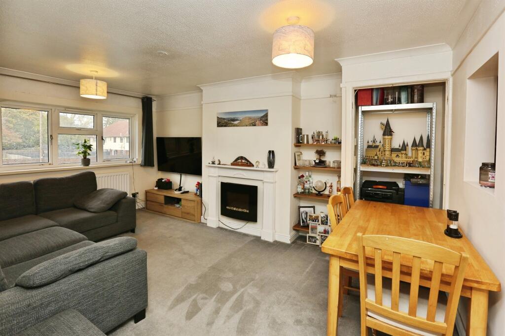 Apartment in Portsmouth - View 4
