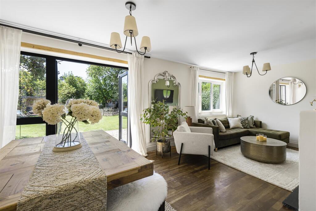 House in Reading - View 2