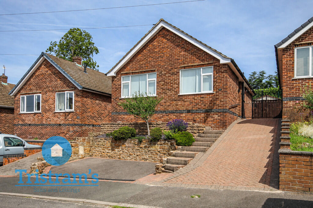 2-bed detached on Blake Road, Stapleford, £220,000