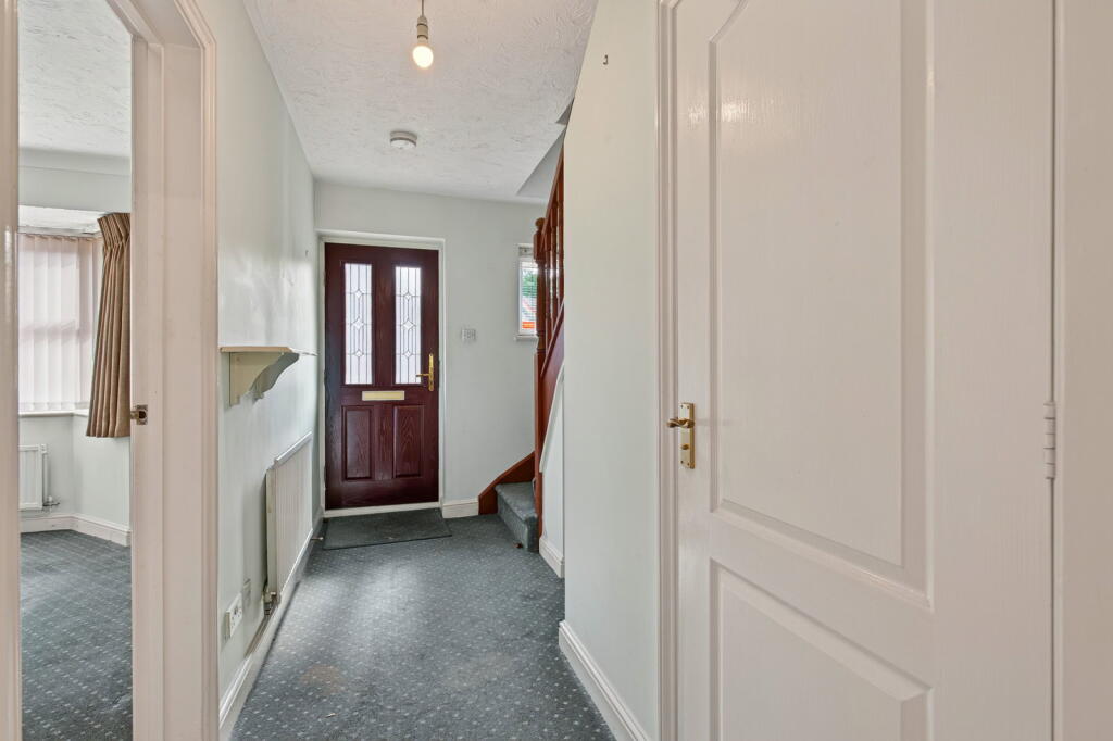 House in Kettering, North Northamptonshire - View 3