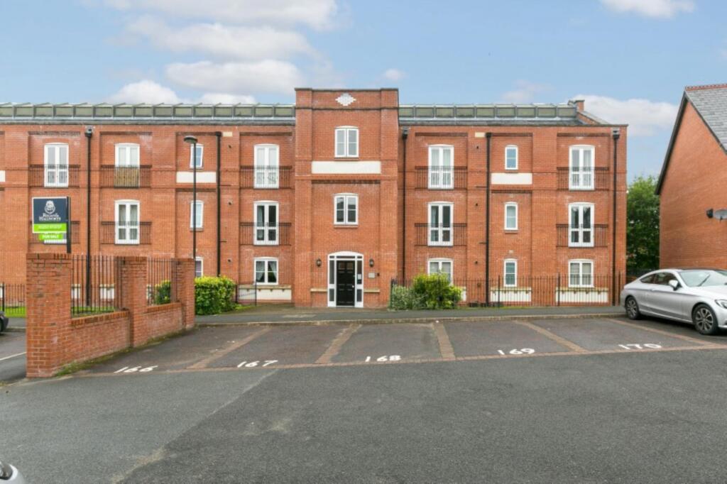 Main image of property: Trevore Drive, Standish, Wigan, Lancashire, WN1 2QE