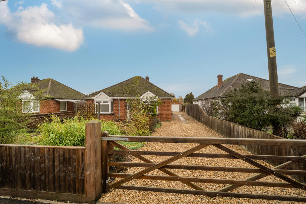 Main image of property: Blenheim Orchard, East Hanney, Wantage, OX12