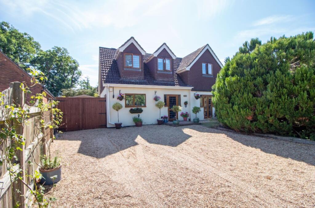Main image of property: Bulls Copse Lane, Horndean, PO8 9RA