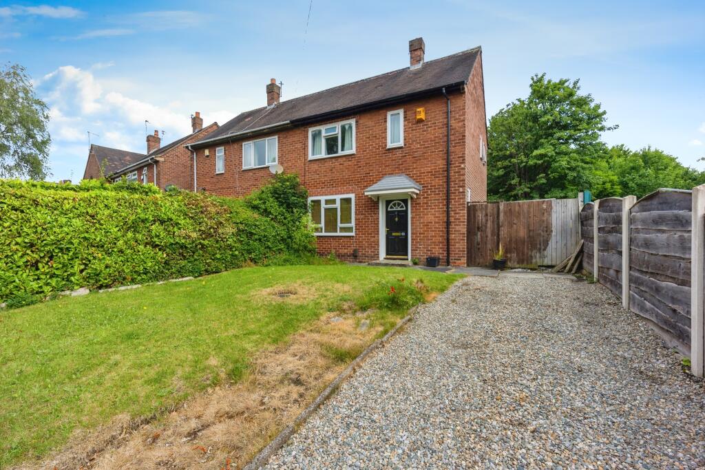 2-bed semi-detached on Yewtree Lane, Manchester, M23, £245,000