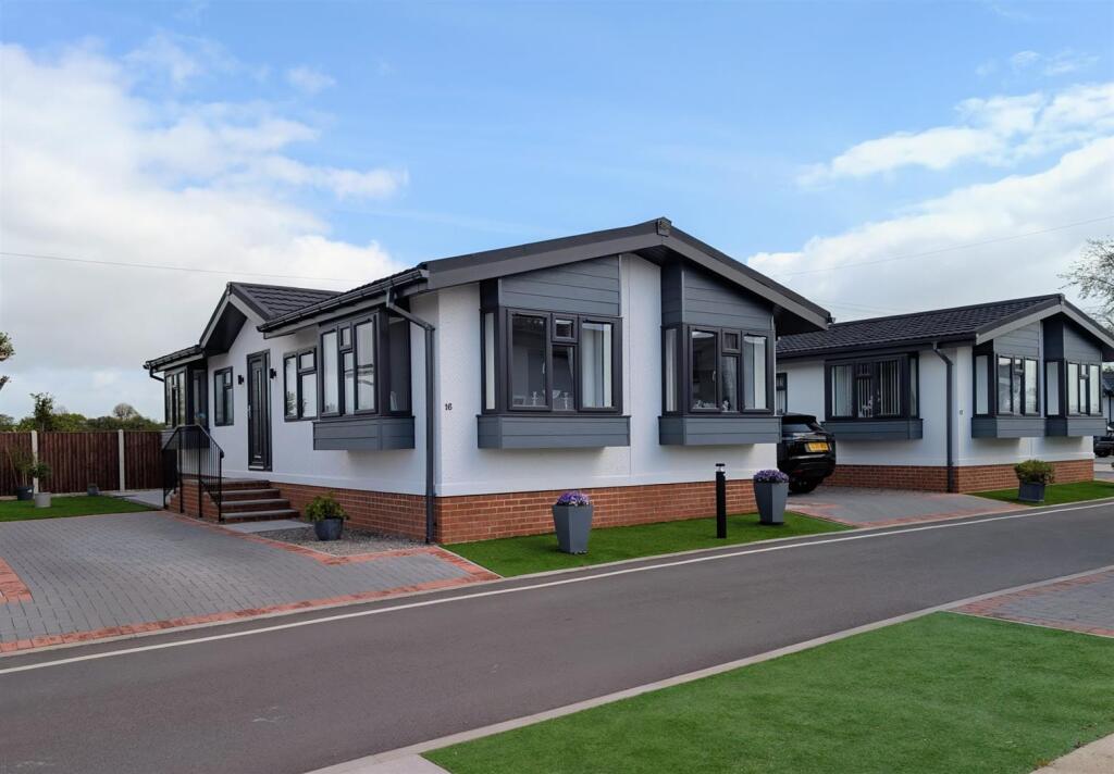 Main image of property: The Leigh, Gloucester