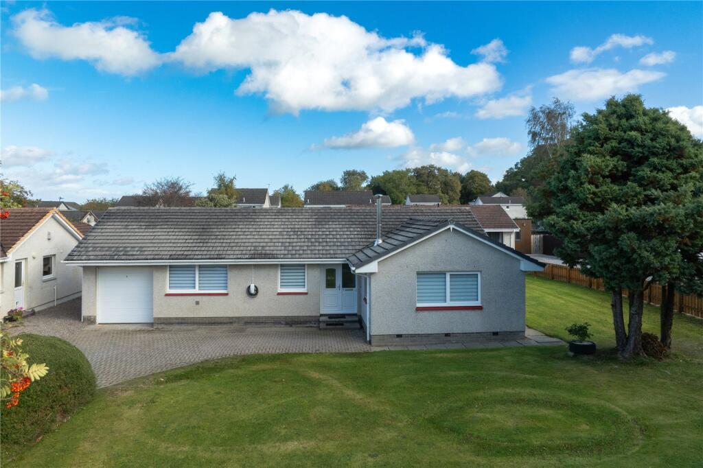 Main image of property: 14 Blackthorn Road, Culloden, IV2