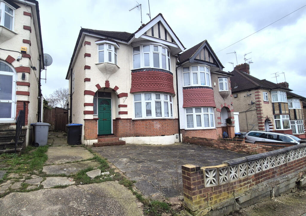 Main image of property: Hay Lane, Kingsbury