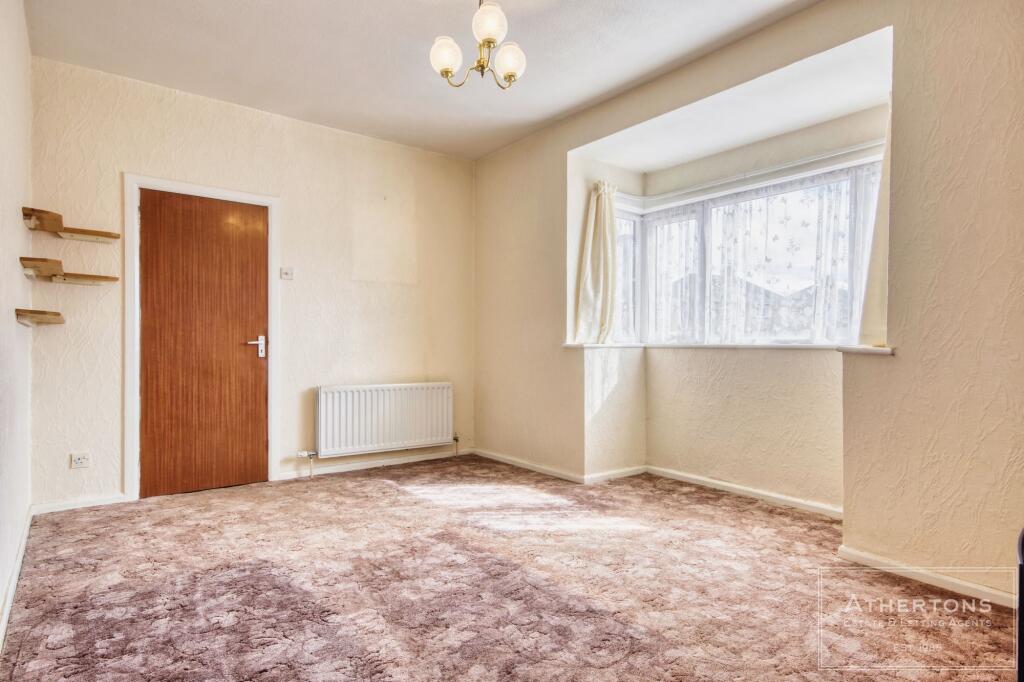 House in Bournemouth, Moordown - More