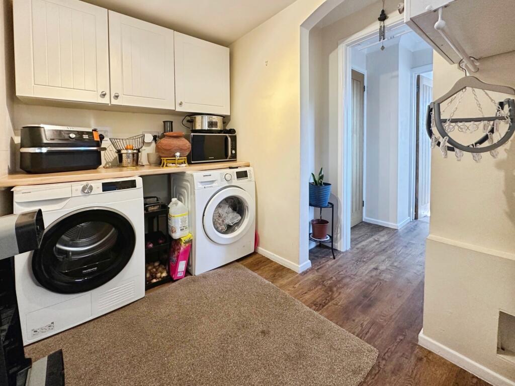 House in Basingstoke and Deane, Basingstoke - View 4