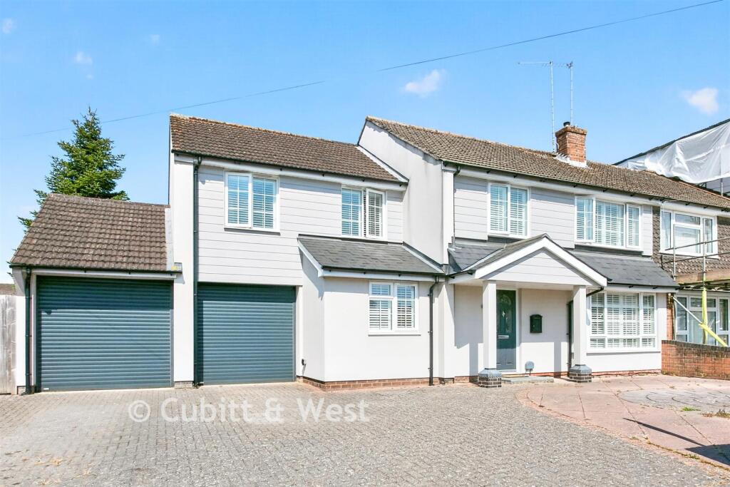 Main image of property: Winscombe Avenue, Waterlooville, Hampshire