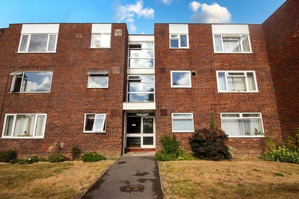 Main image of property: Blakeney Road, Patchway, Bristol, South Gloucestershire, BS34