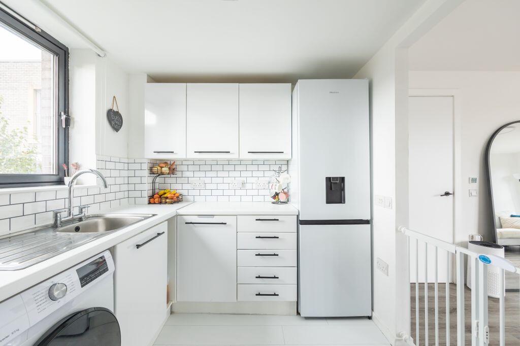 Apartment in Edinburgh - More