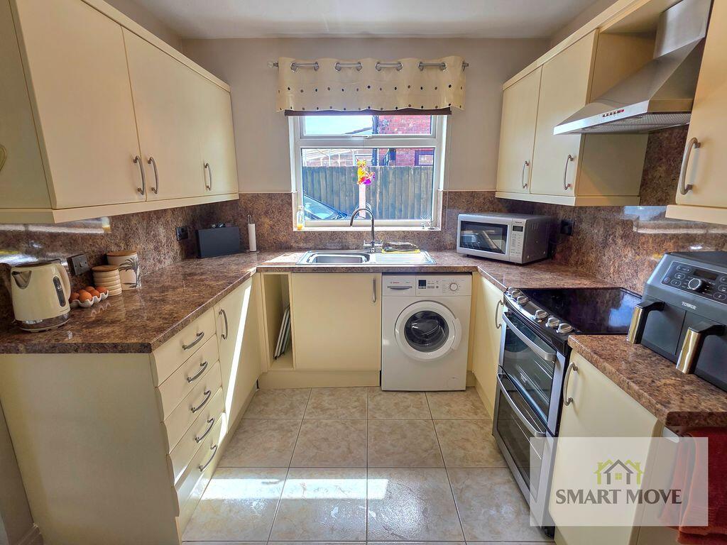 House in West Lancashire, Hesketh-with-Becconsall - More