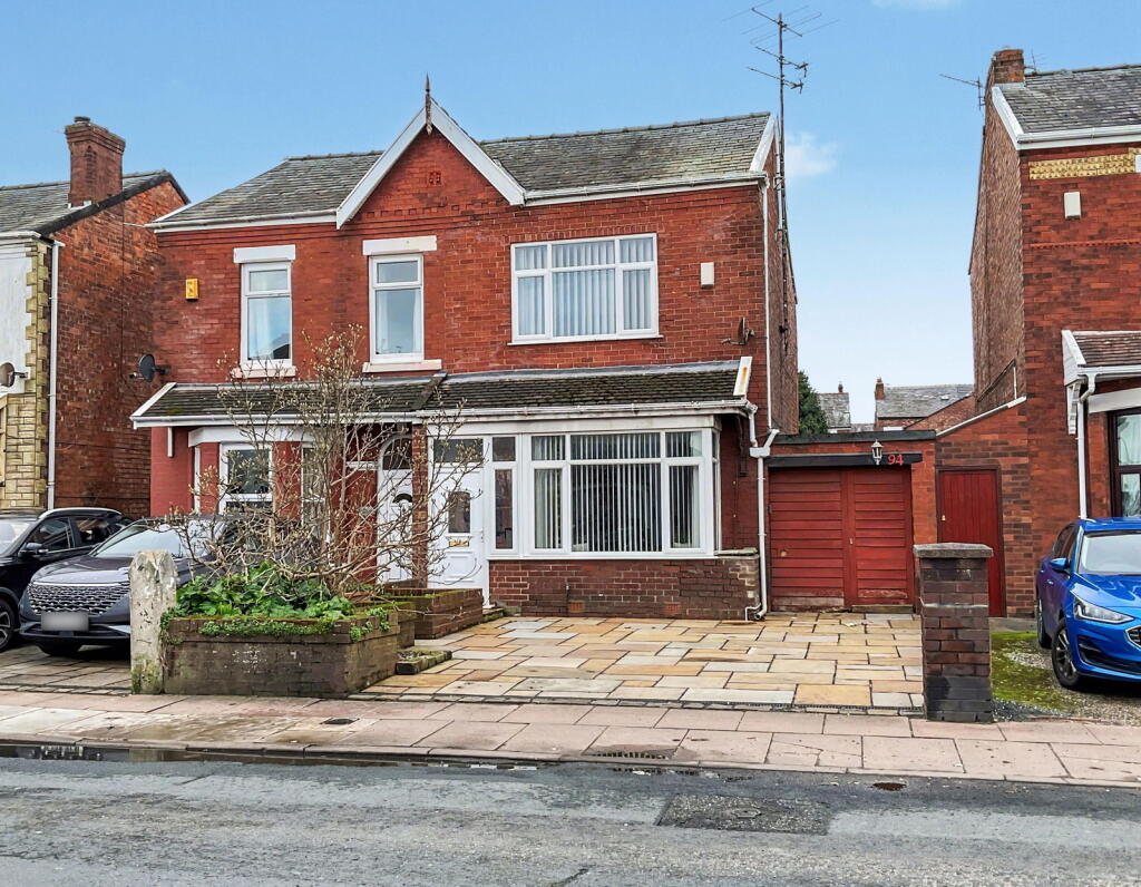 2-bed semi-detached on Kew Road, Birkdale, Southport, £200,000