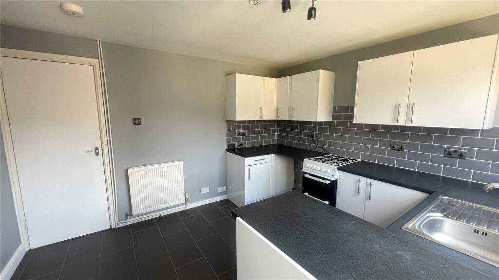 House in Redditch, Worcestershire - View 3