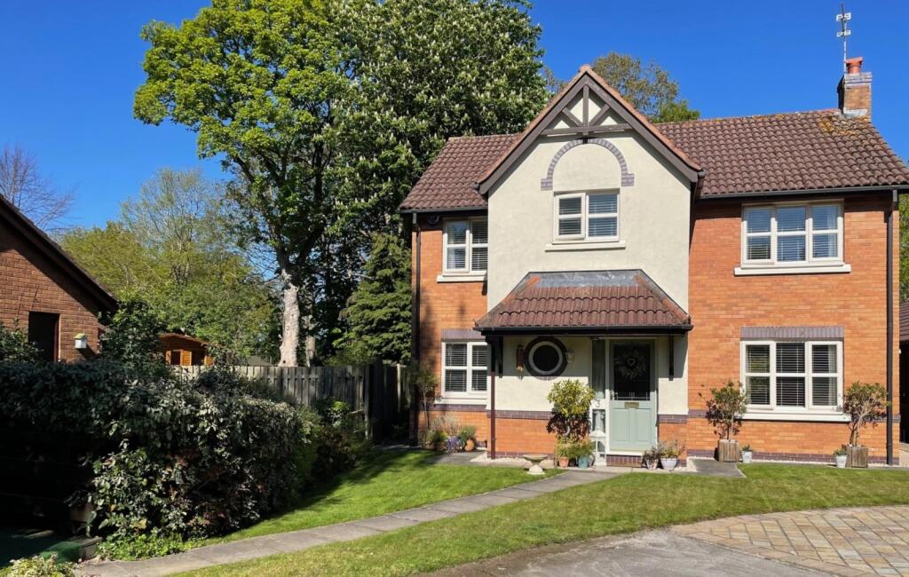 Main image of property: Farmers Heath, Great Sutton, Ellesmere Port, Cheshire, CH66