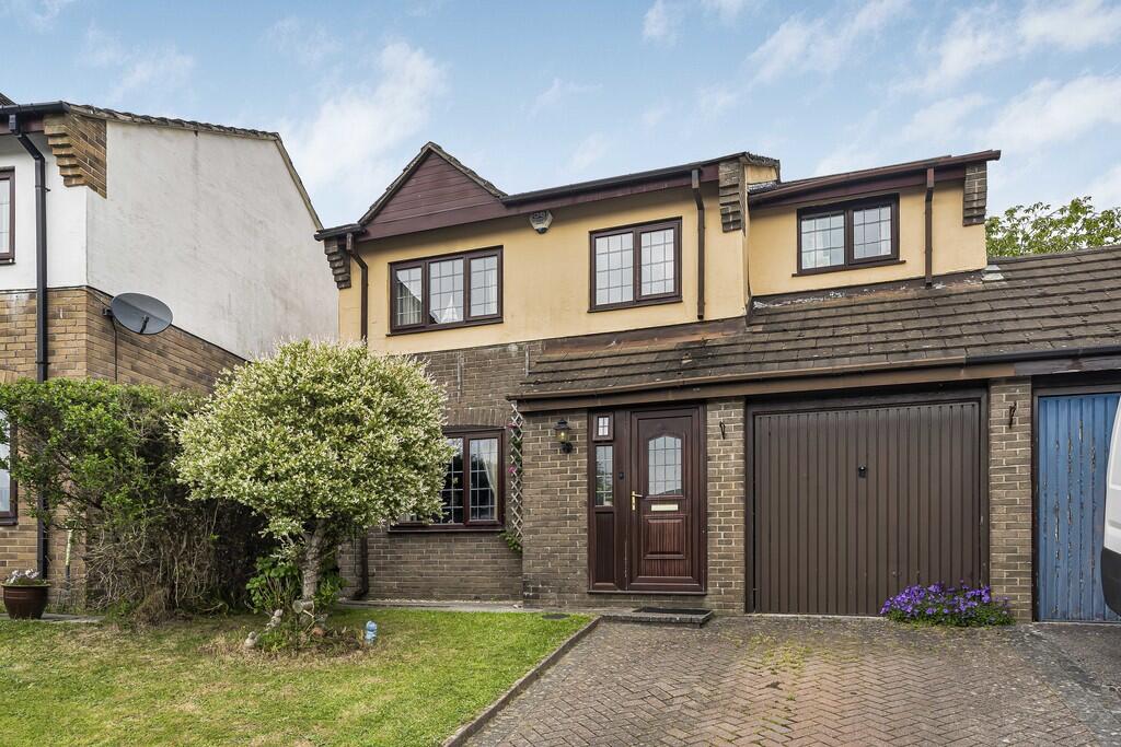 Main image of property: Beaumont Close, Liverton