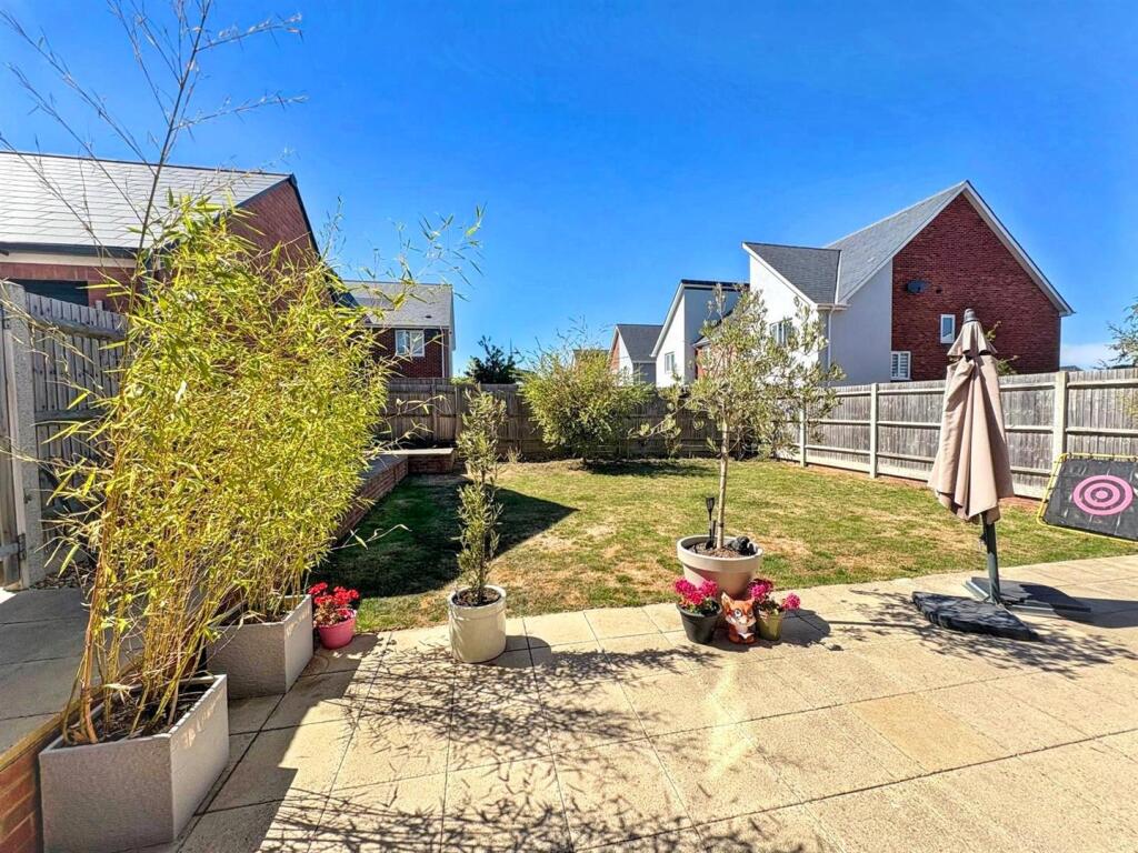 House in Wealden, Polegate - View 4